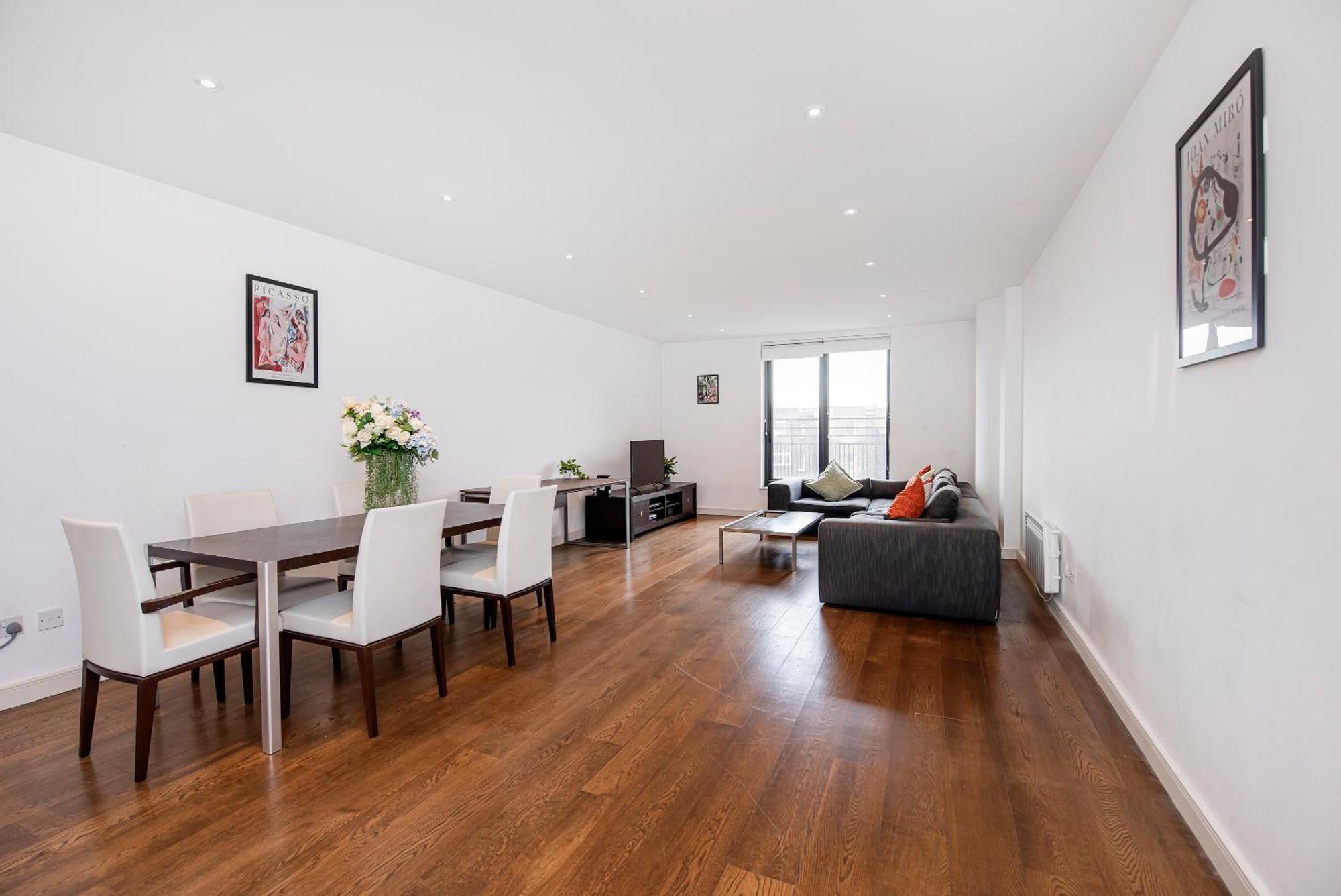 Central 2 Bed Maissonette London Exterior photo
